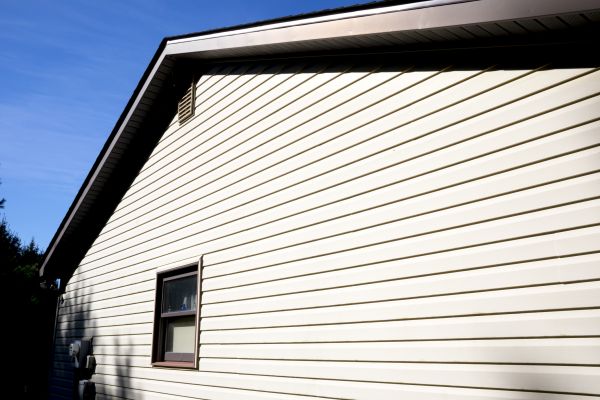 Professional Dutch Lap Siding Installation