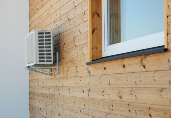 Professional Pine Wood Siding Installation